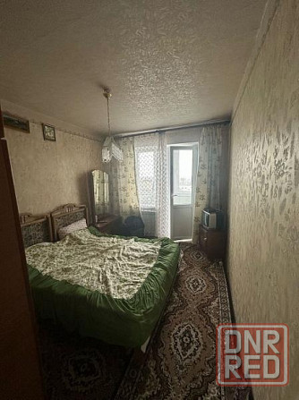 Продается трёхкомнатная квартира в Центрально-городском районе, кв-л.Железнодорожный Макеевка - изображение 1