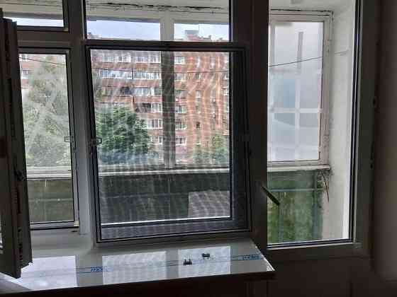 2х.комнатная квартира ,54м,кв,,ул.Артема, Киевский район Донецк