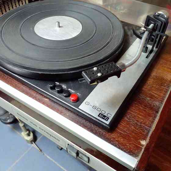 проигрыватель Горловка