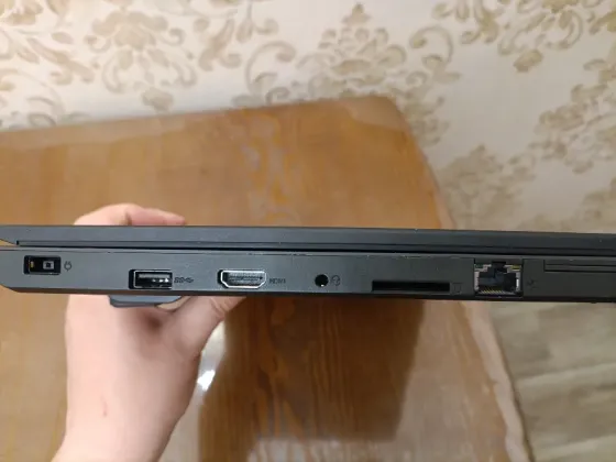 Lenovo ThinkPad T560 (i5-6200U, Full HD, 8Gb DDR3, SSD 240Gb, две батареи) Макеевка