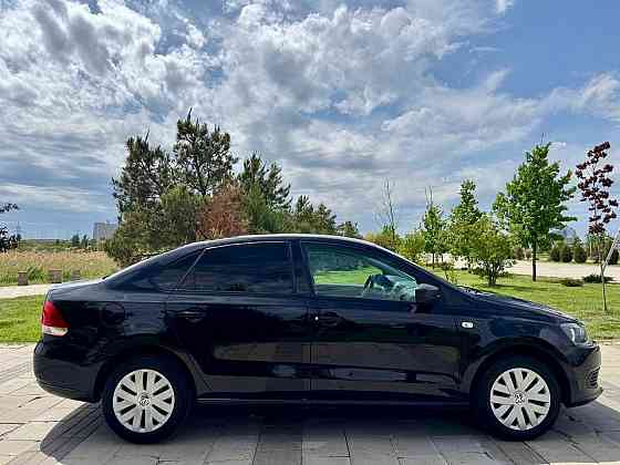 Volkswagen Polo 1.6 MT, 2013 Енакиево