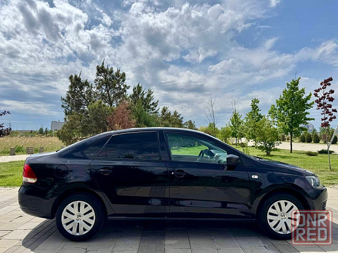Volkswagen Polo 1.6 MT, 2013 Енакиево - изображение 4