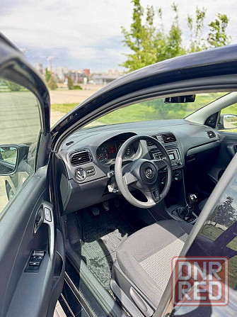 Volkswagen Polo 1.6 MT, 2013 Енакиево - изображение 6
