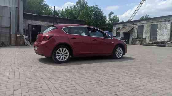 Продается Opel Astra J Донецк