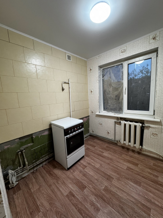Продажа 2-комнатной квартиры 5/5, в г. Макеевка, Советский р-н, 2-й микрорайон Макеевка