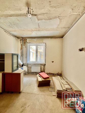 Продается 3 комнатная квартира в Мариуполе, Левый берег. Площадь. Сталинка. Мариуполь - изображение 3