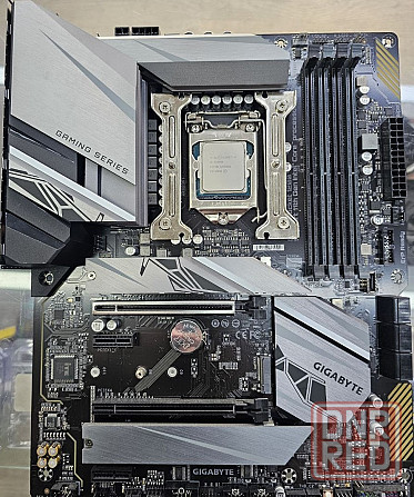 Комплект s1200 GIGABYTE Z590 GAMING X + i9 11900K (б/у) Донецк - изображение 1