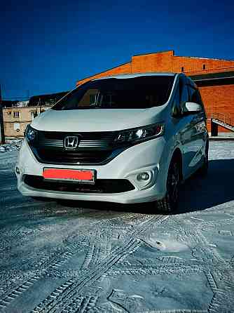 Продам Honda Freed 2016г. Макеевка