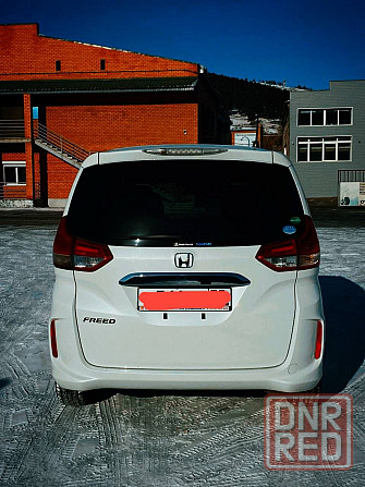 Продам Honda Freed 2016г. Макеевка - изображение 3