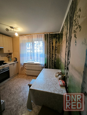 3 к кв, Буденовский р-н, школа 118 Донецк - изображение 2