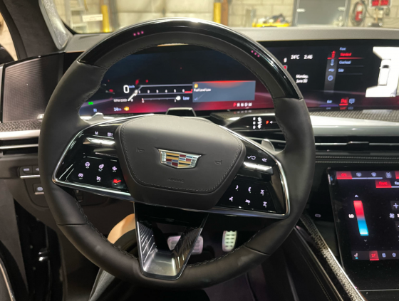 Cadillac Escalade V Series Донецк