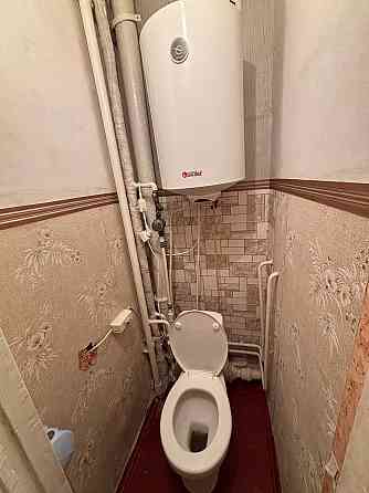 Продам 2 комн. кв., 2/9 эт., 49 кв.м. - Макеевка, мкрн. Солнечный (верхний) Макеевка