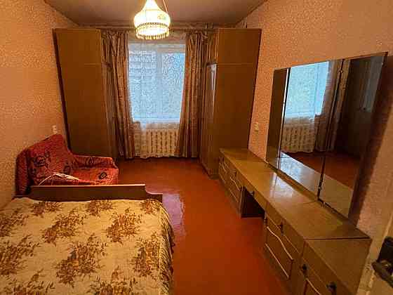 Продам 2 комн. кв., 2/9 эт., 49 кв.м. - Макеевка, мкрн. Солнечный (верхний) Макеевка