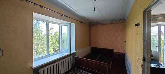 Продам 2-х комн. квартиру в г. Харцызске, центр, район 2-й школы Харцызск