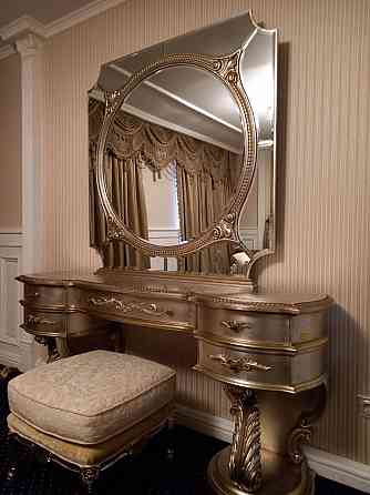 Продажа 4-х этажного дома класса Люкс в центре Калининского р-на ! Донецк