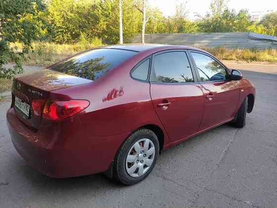 Продам Hyundai Elantra автомат Донецк