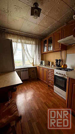 Сдается 3к квартира на 23 жмр в Центральном р-не Мариуполь - изображение 1