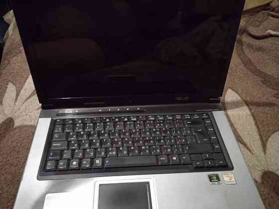 Продам ноутбук Asus 50n . Не работает на Донецк