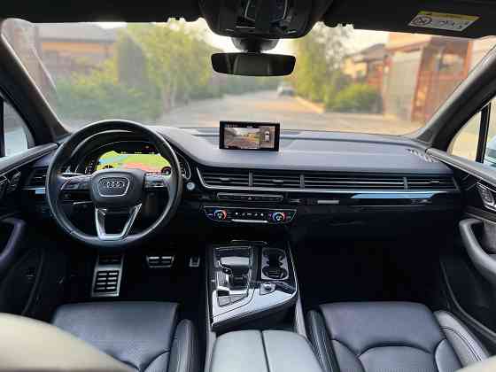 AUDI Q7 дилерская 1 хозяин Донецк