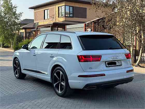 AUDI Q7 дилерская 1 хозяин Донецк