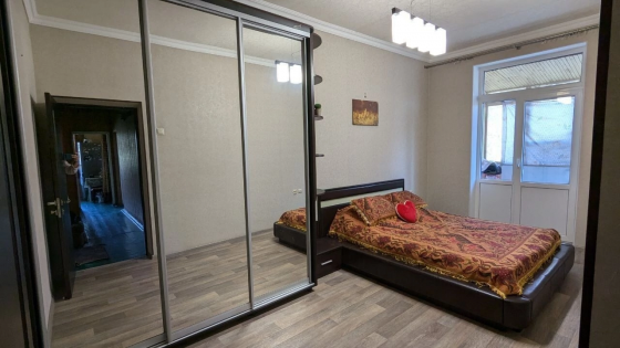 Продам 3-х ком. квартиру Макеевка