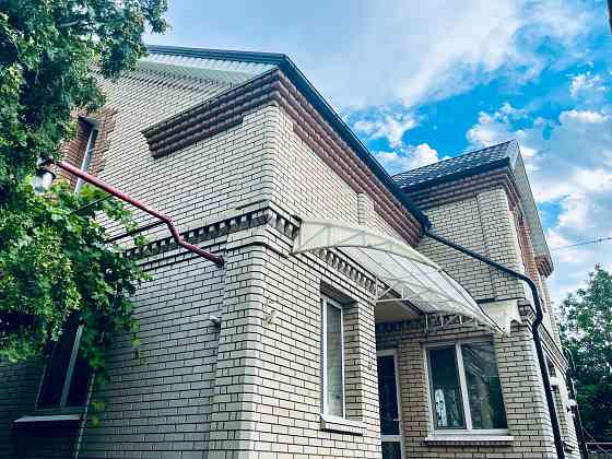 Шикарный дом в центре Луганска Луганск