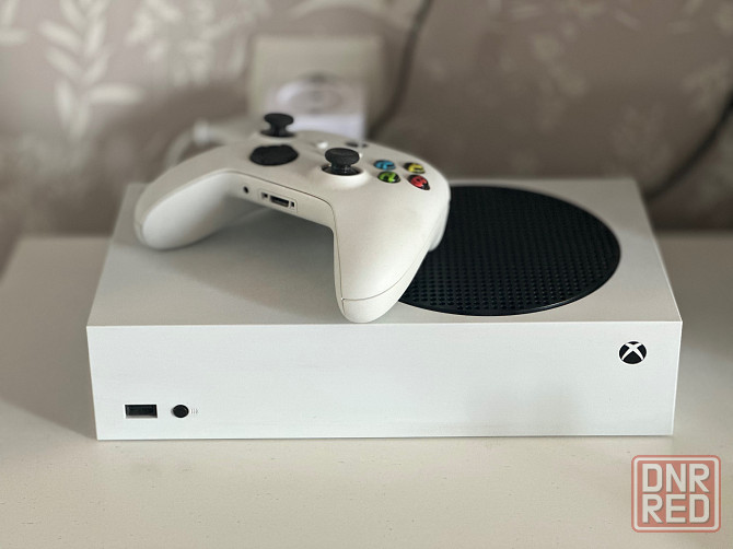 Игровая приставка microsoft xbox series s 512 гб Донецк - изображение 3