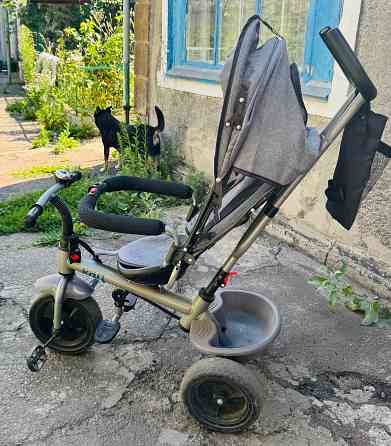 Продам детский велосипед с ручкой Донецк