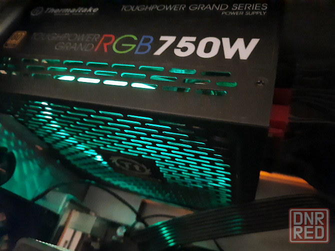 Thermaltake 750 Вт Донецк - изображение 2
