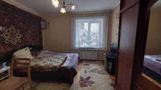 Продам 2к. квартиру - 22 микрорайон (рынок "Космос") Мариуполь