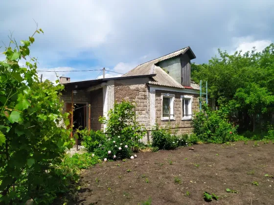 продается дом 62м2 м-н Привокзальный Донецк