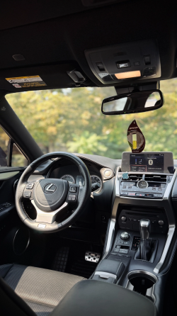 Продам Lexus NX-300 Донецк