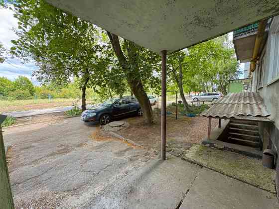 2-к. квартира 42 м² по адресу - г. Ясиноватая, мкр. Зорька, 1/5 эт. Ясиноватая