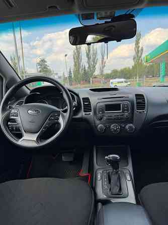 Kia Cerato Автомат 1.6 Макеевка