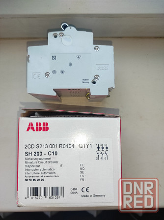 Продам автоматический выключатель 10а, ABB SH203-C10, 3p, 10A, 6kA Донецк - изображение 2