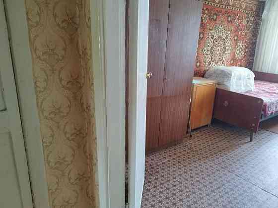Продам 3-х ком.кв. Радуга,ул. Изюмовская, документы готов Донецк