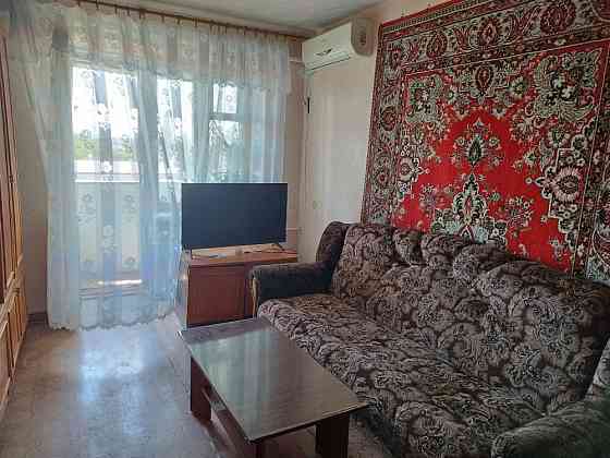 Продам 3-х ком.кв. Радуга,ул. Изюмовская, документы готов Донецк