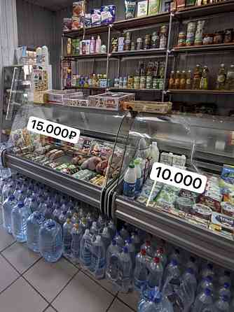 Продам две холодильные витрины Донецк