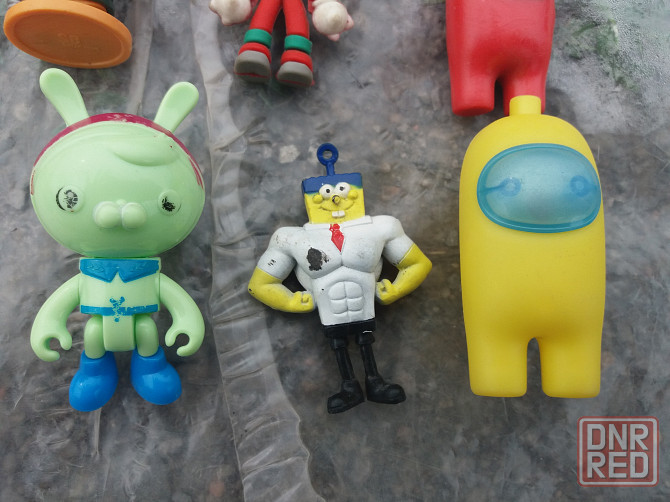 продам игрушки фигурки брелки Донецк - изображение 3