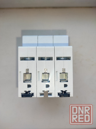 Продам автоматический выключатель Moeller PL6-C20/3, 3p, 20A, 6kA Донецк - изображение 3