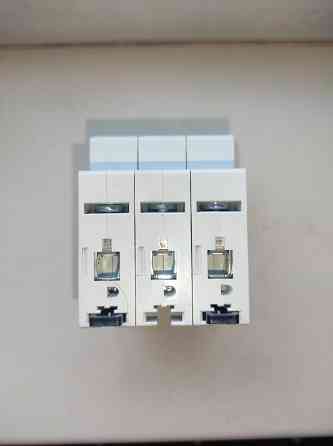 Продам автоматический выключатель Moeller PL6-C25/3, 3p, 25A, 6kA Донецк