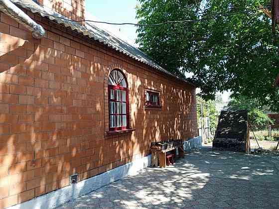 Продам дом в пгт Ялта Мариуполь