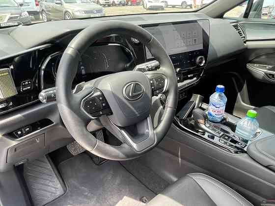 Lexus NX350 в родной краске 2.4 турбо полный привод автомат полная комплектация 22 тыс км пробег Донецк