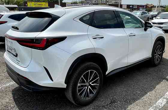 Lexus NX350 в родной краске 2.4 турбо полный привод автомат полная комплектация 22 тыс км пробег Донецк