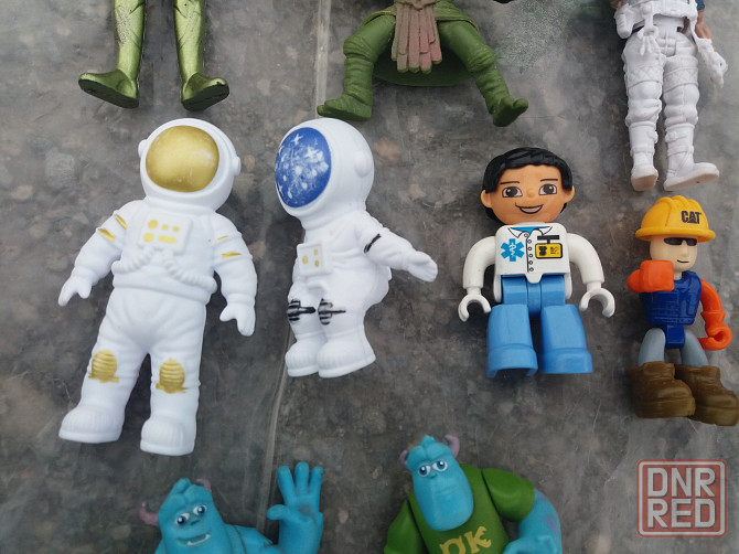 Продам игрушки фигурки Донецк - изображение 3