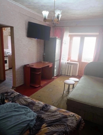 Продажа 1-но комнатной квартиры в г.Макеевка, Центрально-городской р-н, ост. 3/5 Макеевка