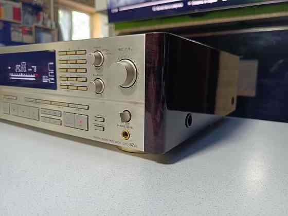 DAT-дека Sony-DTC-57es. Донецк