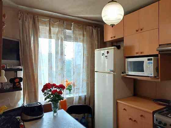 Продам 3х комнатную квартиру в Ленинском р-не ул Днепродзержинская Донецк