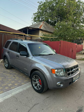 Ford Escape гибрид Макеевка