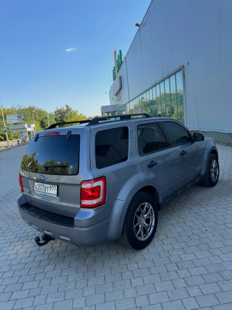 Ford Escape гибрид Макеевка